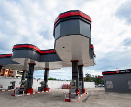 671a3e6fe1d65104778744